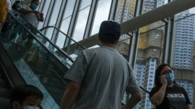 Хонконгци, установяващи се на Острова, продават домове за 19 млрд. долара