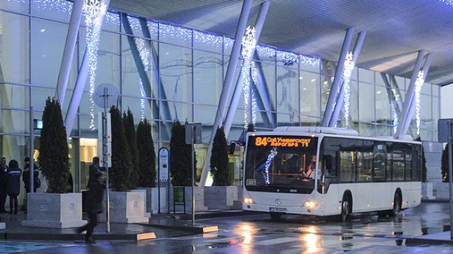 Столичната община планира покупката на 20 електробуса и 20 хибридни автобуса