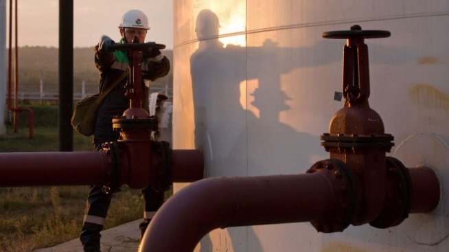 Рияд и Москва са готови за ново съкращение на петролния добив