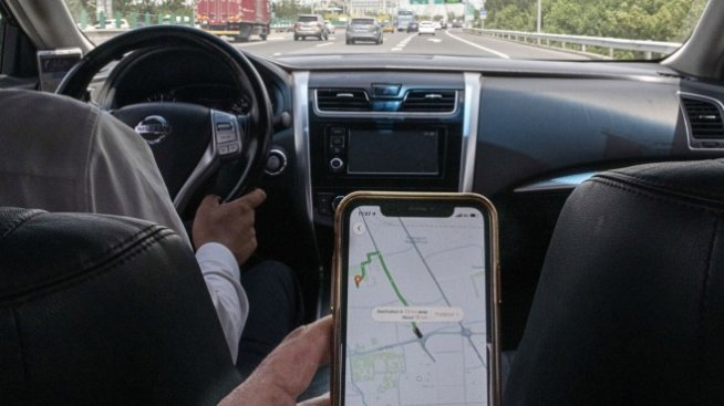 Китайският автоконцерн FAW преговаря за покупката на голям дял в Didi