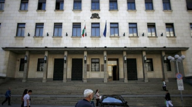 Депутатите отхвърлиха предложението за таван на заплатите в БНБ