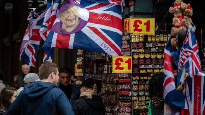 Неочакваното свиване на британската икономика увеличи опасенията за забавен ръст