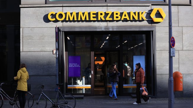 Commerzbank повишава годишните насоки след силен завършек на 2022 г.