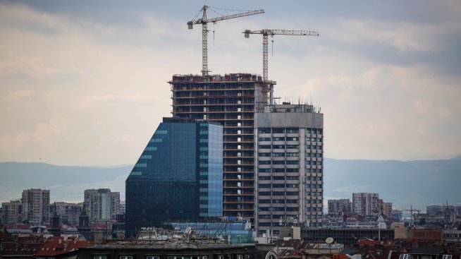 Първо инфраструктурата, после сградите - "зони за намеса" спират работата на парче в София