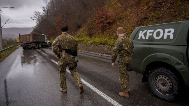 ЕС, САЩ и Русия призоваха за край на насилието в Косово