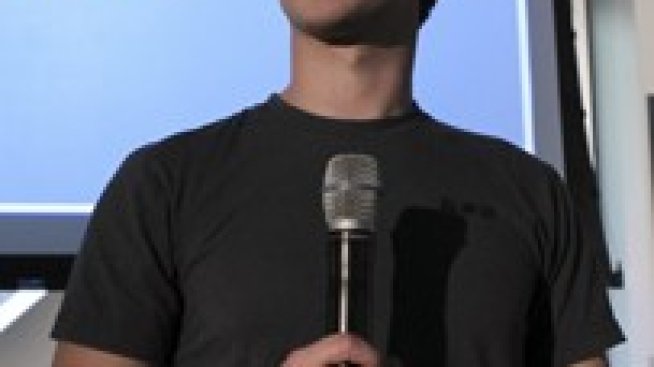 Facebook иска да има думата и на хардуерния пазар