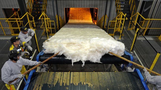 Производители на стъклени влакна в ЕС искат антидъмпингово разследване на конкуренти от Египет