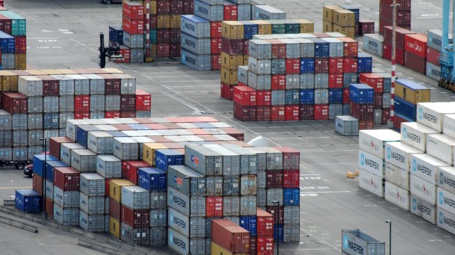 Спадът в българския износ за САЩ заради митата ще е 1,5% от общия експорт