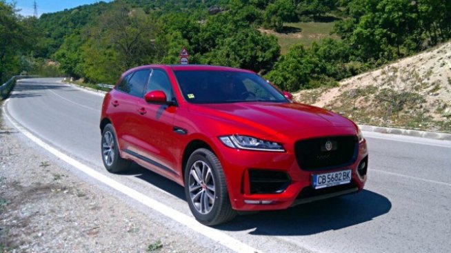 Jaguar F-Pace - не просто красива визия 
