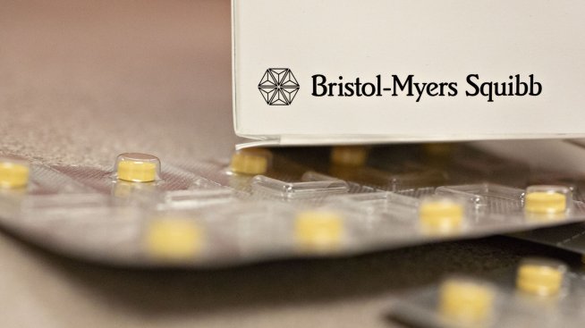 Фармацевтичната Bristol купува втори конкурент за по-малко от седмица