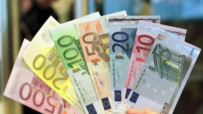 Германците стават все по-заможни, докато Южна Европа обеднява