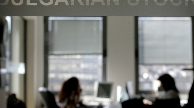 БФБ приключи с нисък оборот и малко сделки