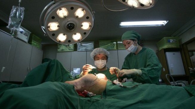 Проф. Марлен Суламанидзе: Имам 16 патента в пластичната хирургия