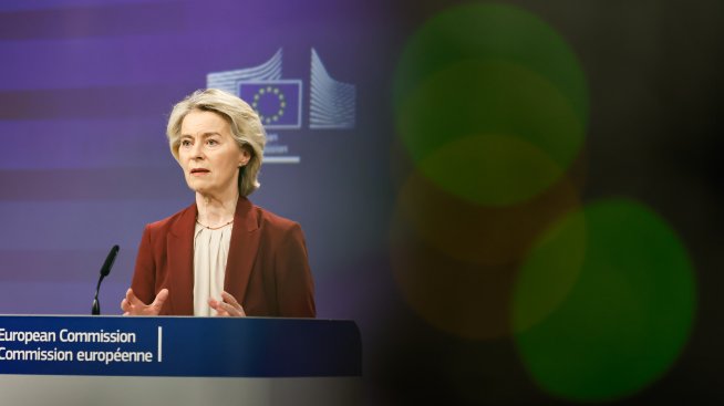 Урсула фон дер Лайен оглави класацията на Forbes за най-влиятелните жени в света