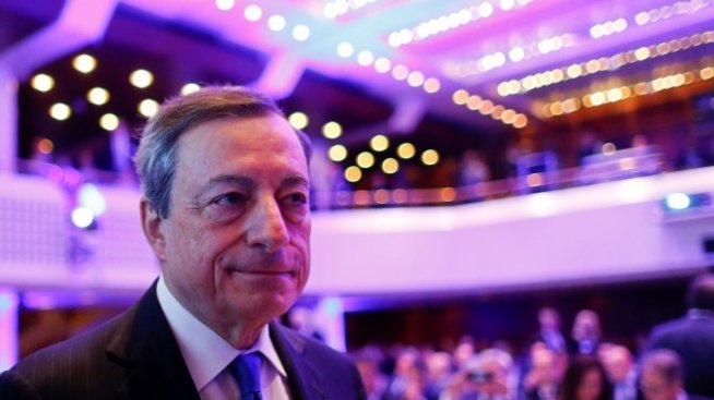 Драги: Възможно е инфлацията да се ускори по-бавно от очакваното