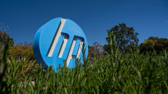 Забавянето на пазара на компютри попари прогнозата на HP Inc.