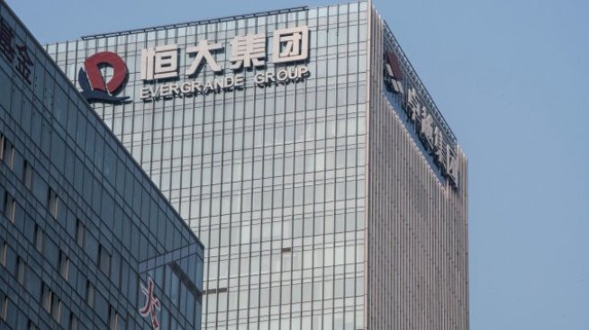 Влияе ли на китайските инвеститори ликвидацията на имотния гигант Evergrande