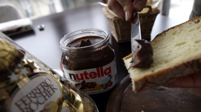 Ferrero купува турски производител на ядки