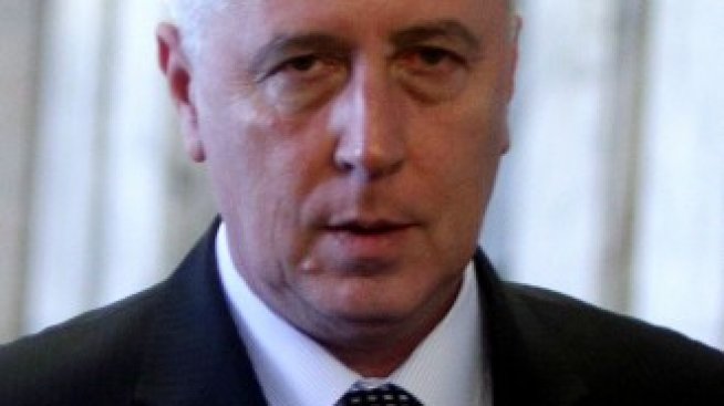 Прозрачност, спокойствие и сигурност в здравната система обещава новият министър