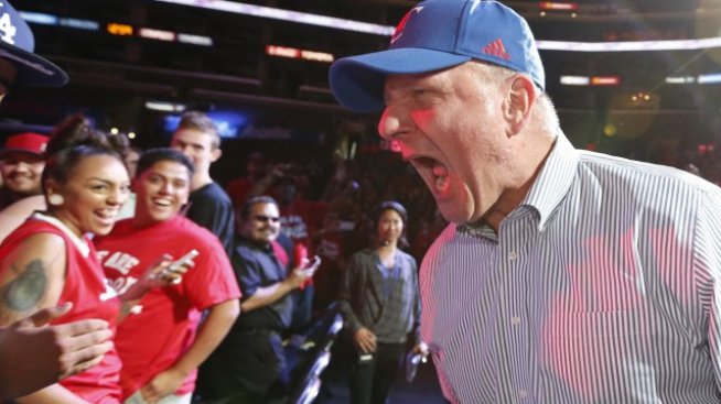 Стив Балмър напуска и директорския борд на Microsoft