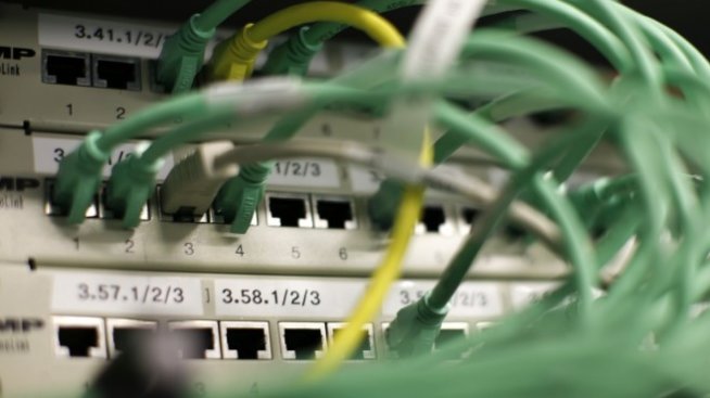 Графика на деня: Страните с най-висока интернет скорост на сваляне в света