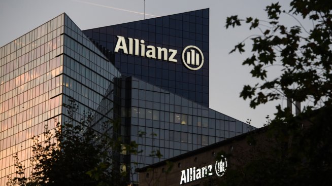 Входящите потоци в Pimco увеличават печалбата на Allianz