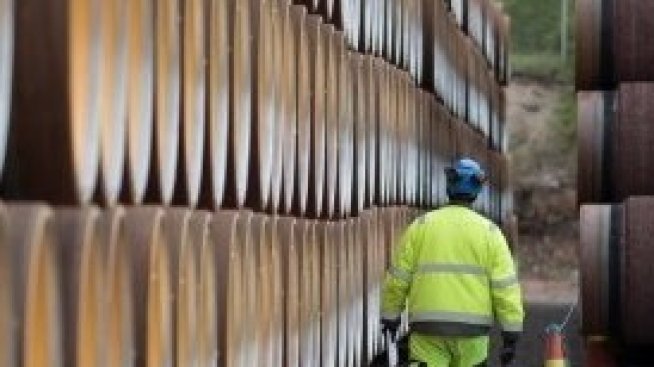 Русия намалява с 40% цената на газа за България