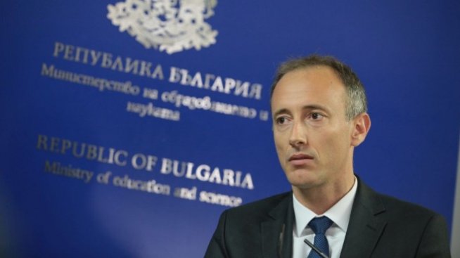 Красимир Вълчев: Средната брутна заплата за учителите е около 1080 лв.