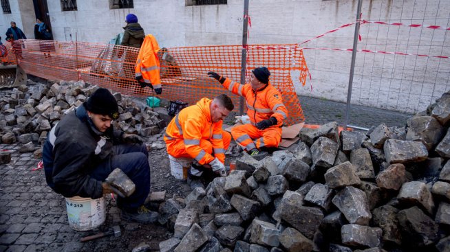 Ръстът на заплащането се забавя в големите икономики по света