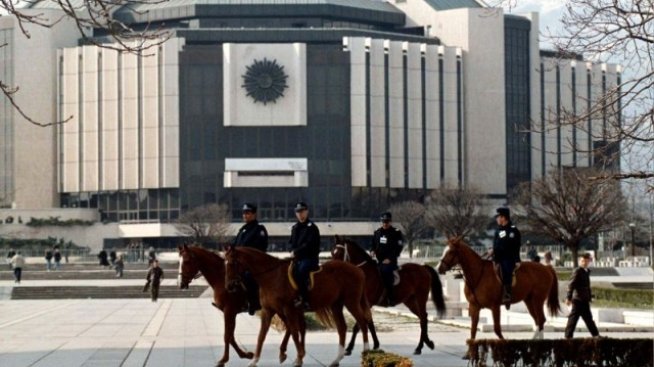 Най-вероятно &bdquo;Галчев инженеринг&ldquo; ЕООД ще прави големия ремонт на НДК