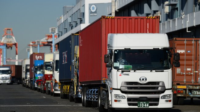 Износът на Япония надмина очакванията на фона на търговското напрежение