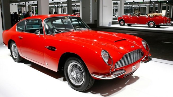 Aston Martin сви ценовия диапозон за IPO-то си