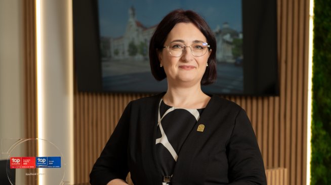 Елена Вълева: Иновациите в административните процеси пестят време и ни правят по-ефективни