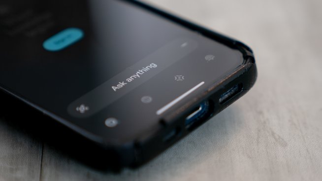 Apple планира собствена AI търсачка за Siri като конкуренция на Open AI и Perplexity