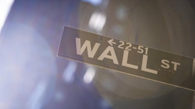 Wall Street се подготвя за седмичен спад от страх за по-високи данъци*