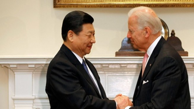 Вашингтон готви телефонен разговор Байдън-Си