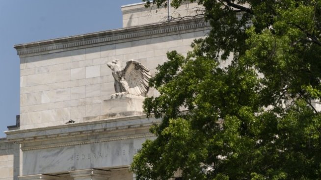 Глобалната икономика няма да се успокои скоро