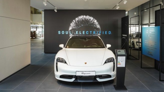 Porsche отчете рекордни приходи от продажби и печалба за 2021 г.
