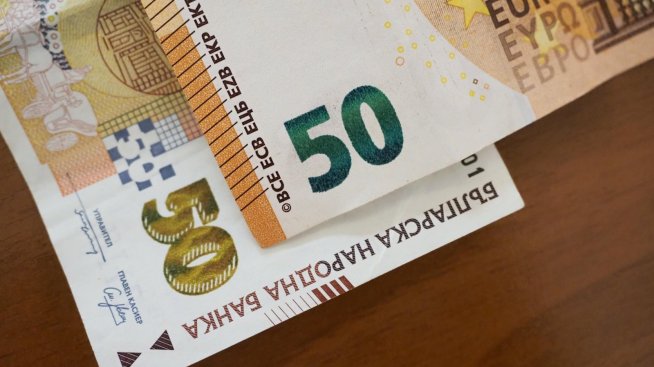 Инфлацията в ЕС и еврозоната леко се охлажда през ноември на годишна база