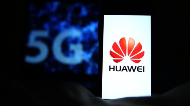 Американските санкции продължават да тежат на Huawei