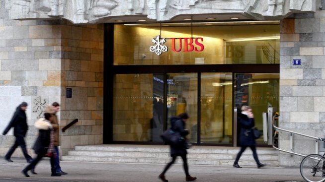 UBS надмина значително очакванията на анализаторите