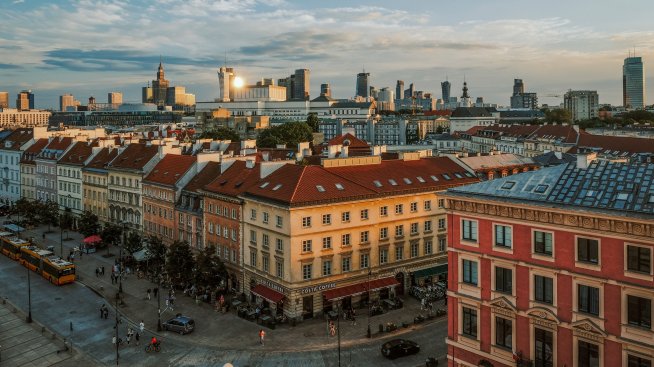 Компанията Resi4Rent сключи рекордна сделка за пазара на жилища под наем в Полша