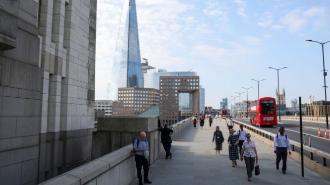 Член на АЦБ: Подкрепата за икономиката трябва да продължи