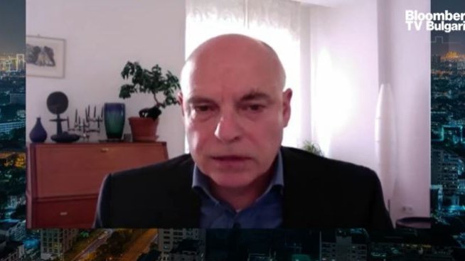 След 2022 г. е задължително всеки нов модел кола да има записващо устройство