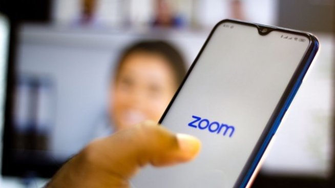 Zoom ще пусне криптиране от край до край за всичките си потребители