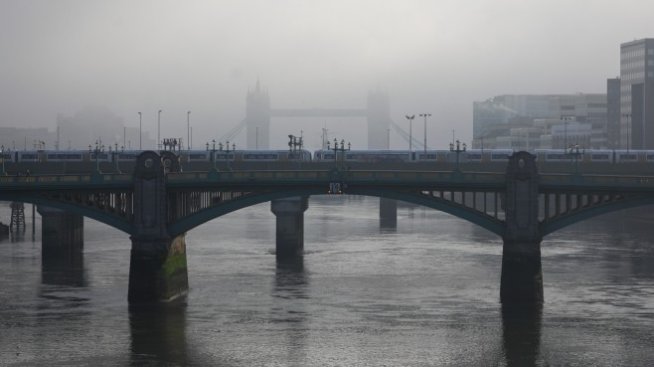 Brexit  хвърли Лондонското сити на вълците