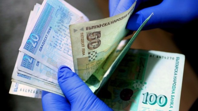 Covid добавките към пенсиите струват 613 млн. лв. за първите пет месеца