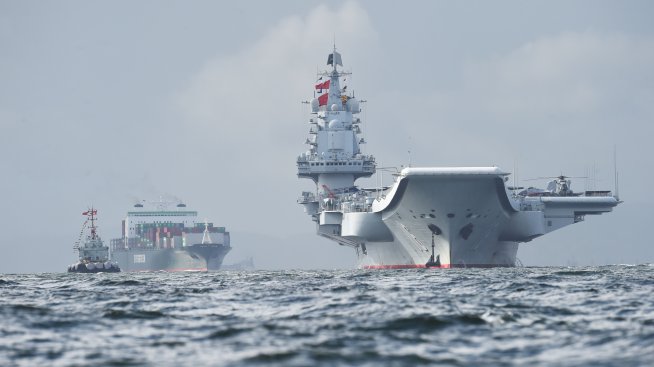 Китай започна военни учения около Тайван, островът обеща да защити демокрацията