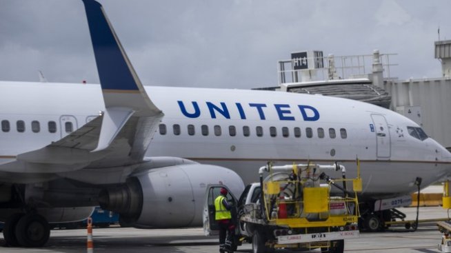 В какво ще инвестира United Airlines 