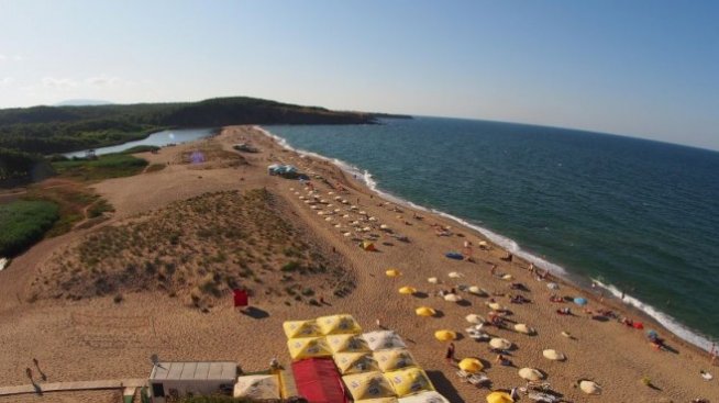 За три месеца коронакризата срина оборотите в туризма със 71,2%   